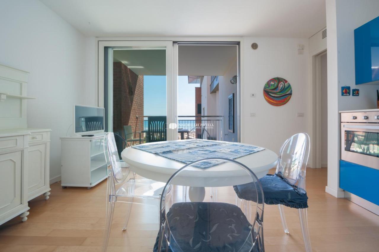 לידו די ג'סולו Residence Frontemar Immobiliare Pacella מראה חיצוני תמונה