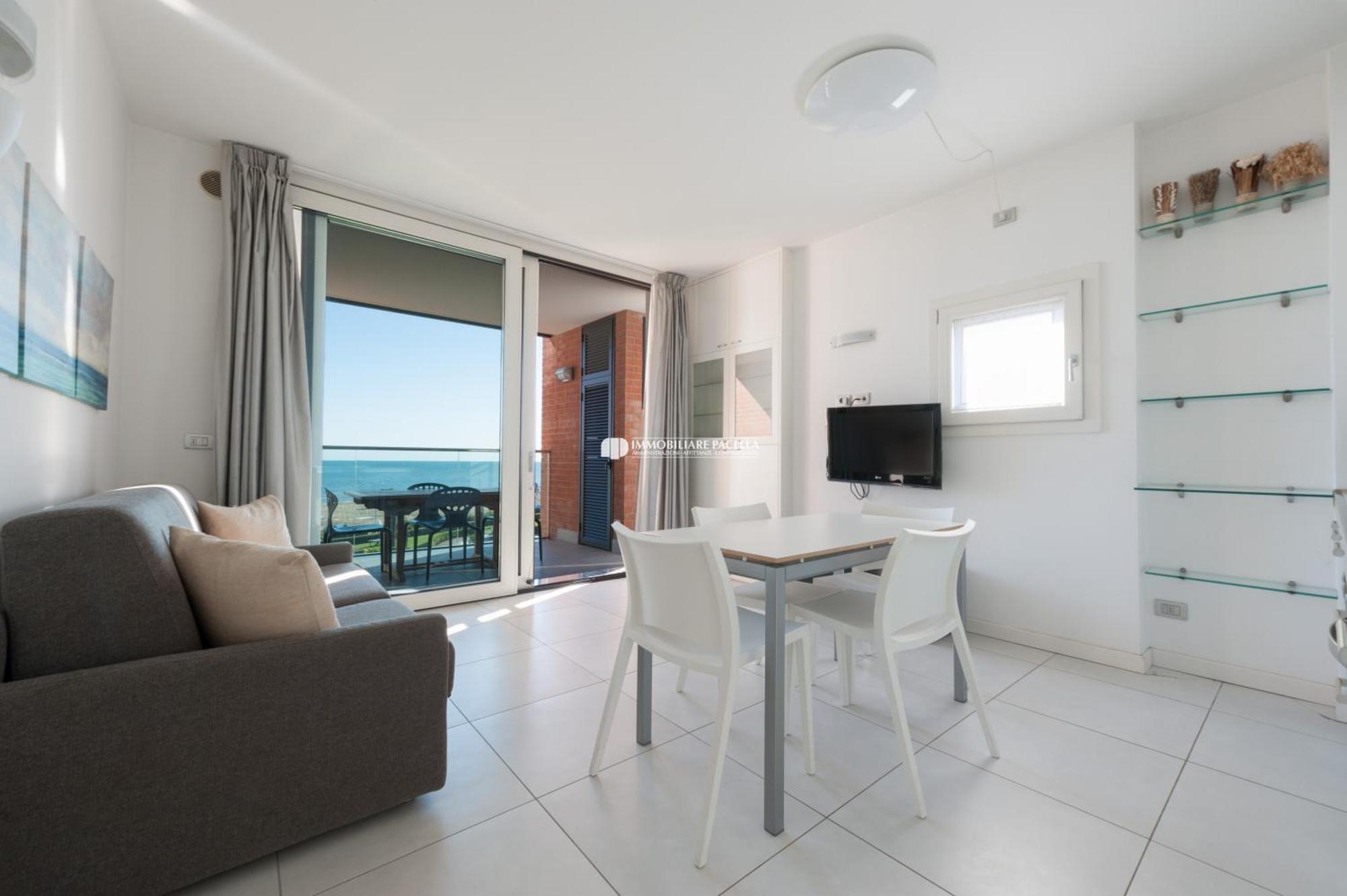 לידו די ג'סולו Residence Frontemar Immobiliare Pacella מראה חיצוני תמונה