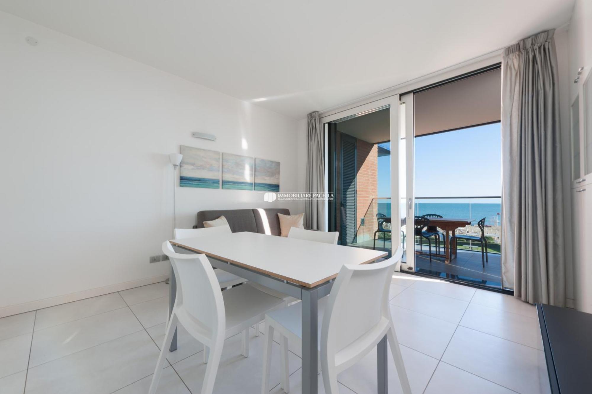 לידו די ג'סולו Residence Frontemar Immobiliare Pacella מראה חיצוני תמונה